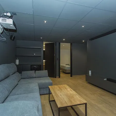 208 Luxury Pool Sauna Cinema - Alicante Hol