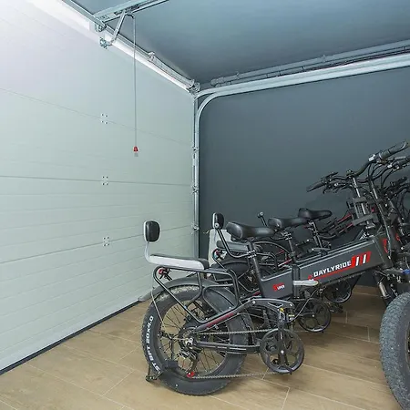 208 Luxury Pool Sauna Cinema - Alicante Hol