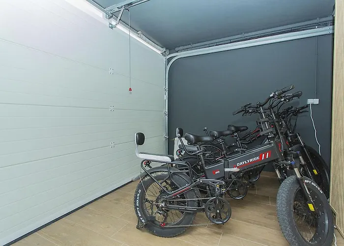 208 Luxury Pool Sauna Cinema - Alicante Hol